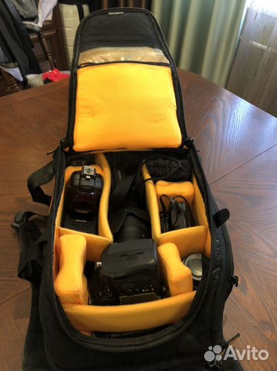 Зеркальный фотоаппарат