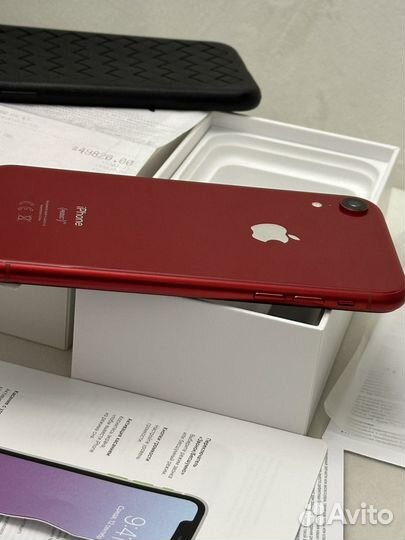 iPhone Xr, 64 ГБ