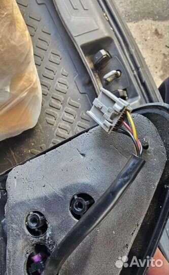 Зеркало правое Nissan Almera N16 2000-2005