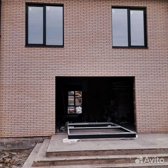 Алюминиевые окна на балкон