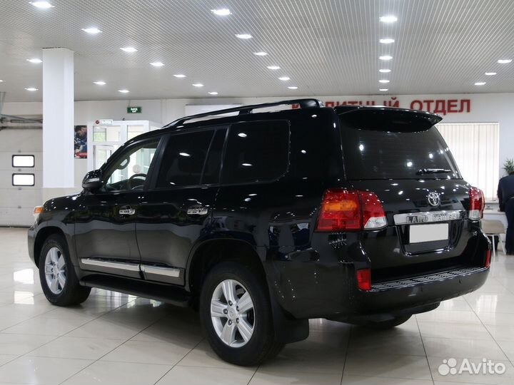 Toyota Land Cruiser 4.5 AT, 2014, 121 132 км