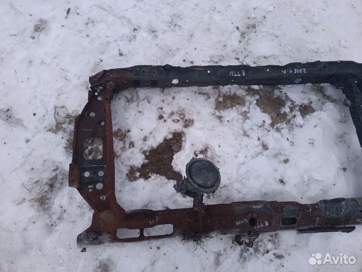 Передняя панель Skoda Yeti