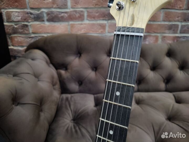 Электрогитара Fender Style + Roland Cube 20XL