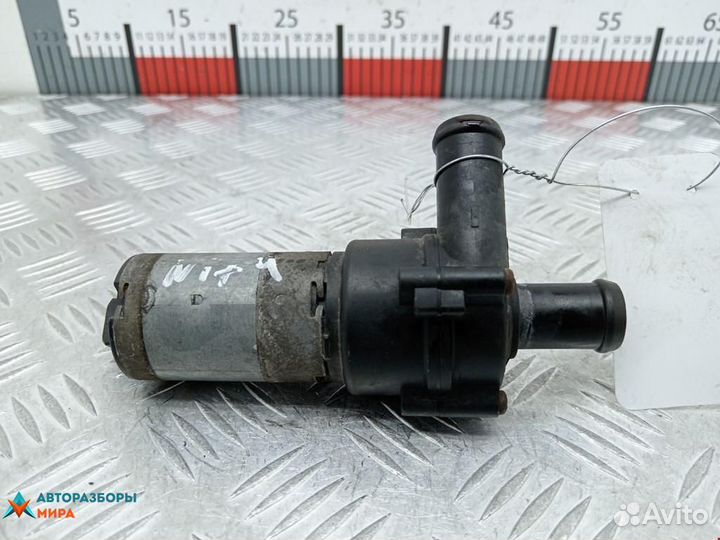 Помпа Opel Omega B рест. 2000 65460300