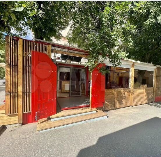 В продаже кафе с оборудованием, Московская, 130 м²