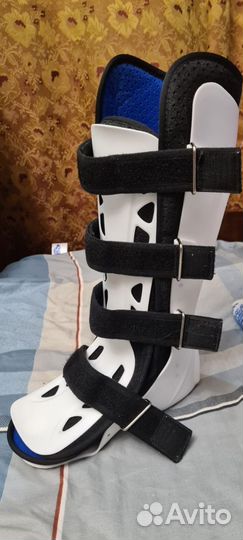 Ортез, заменяет гипс