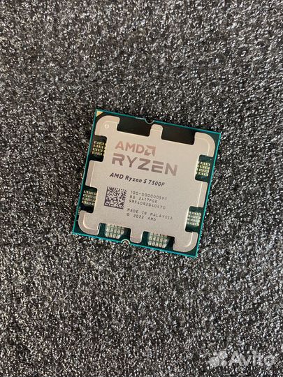 Процессор AMD Ryzen 5 7500F AM5