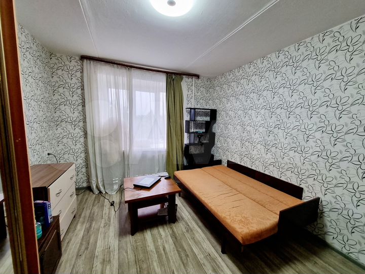 Комната 12,8 м² в 4-к., 3/5 эт.