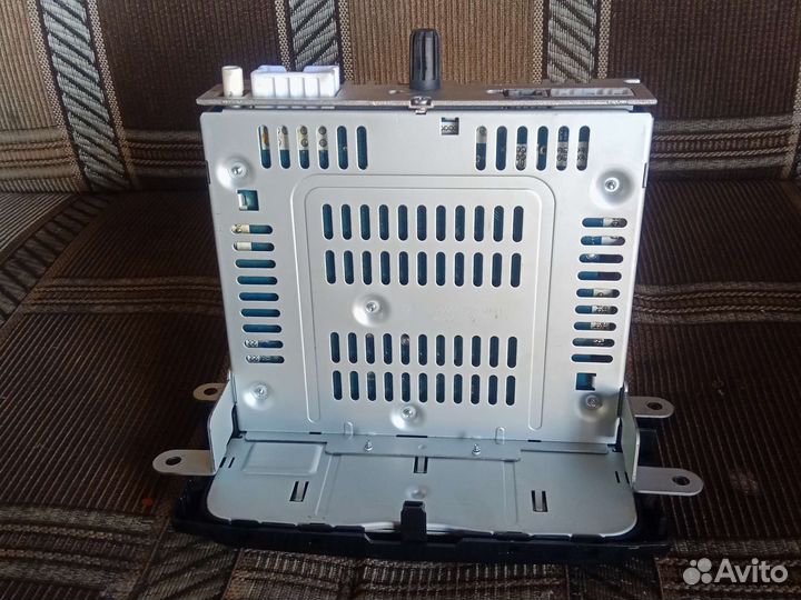 Магнитола Рено Логан 2, Рено Сандеро 2