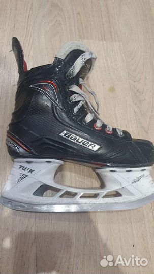 Хоккейные коньки bauer