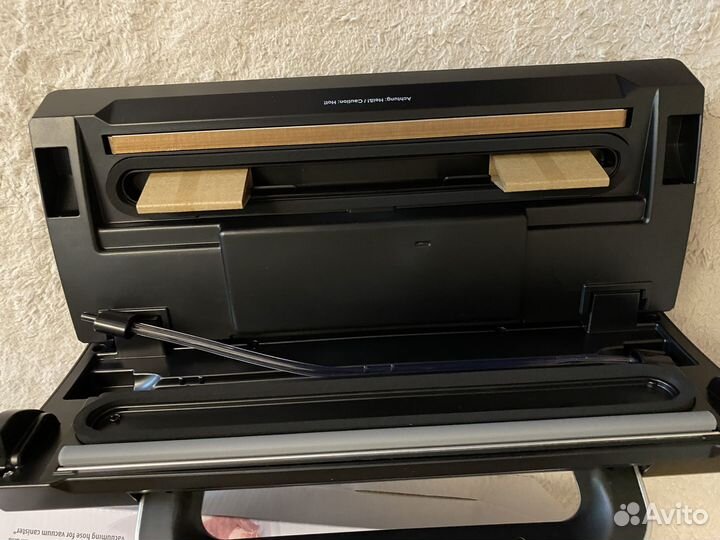 Вакууматор Caso HC 170