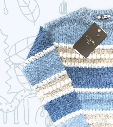 Свитер на девочку