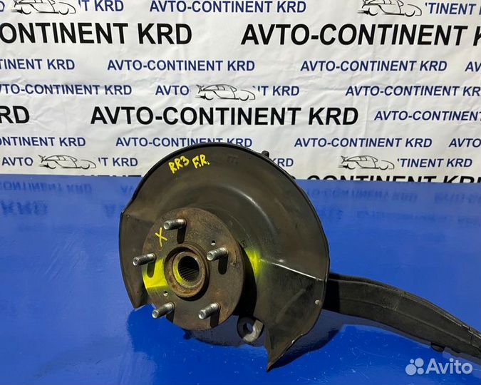 Ступица передняя правая Honda Elysion RR3 J30A