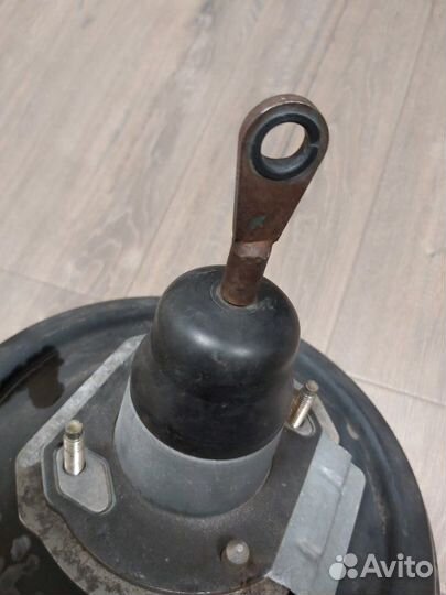 Вакуумный усилитель тормозов Bmw 520I E39 M52 1996