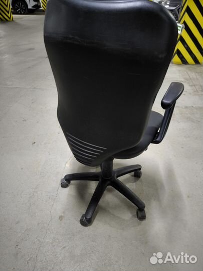 Компьютерное кресло бу