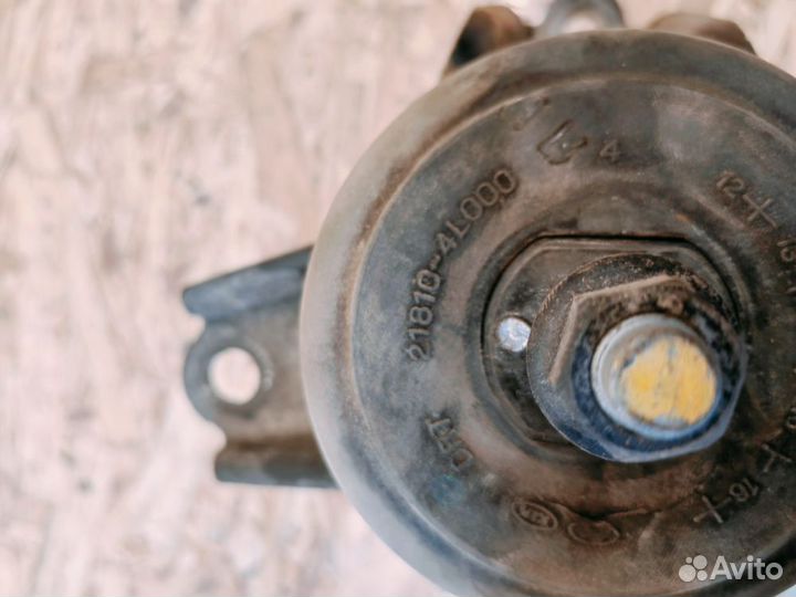 Опора двигателя правая Kia Rio