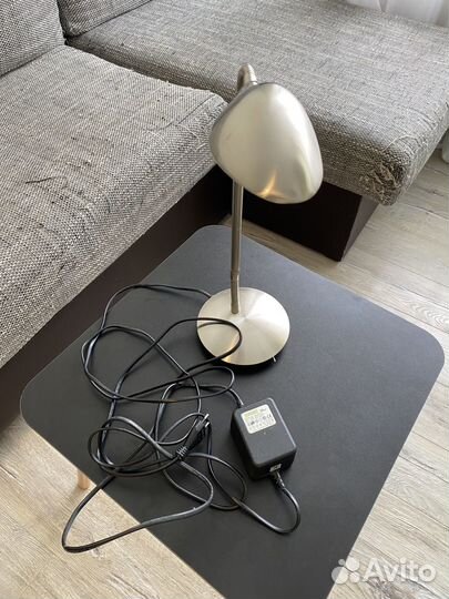 Лампа настольная