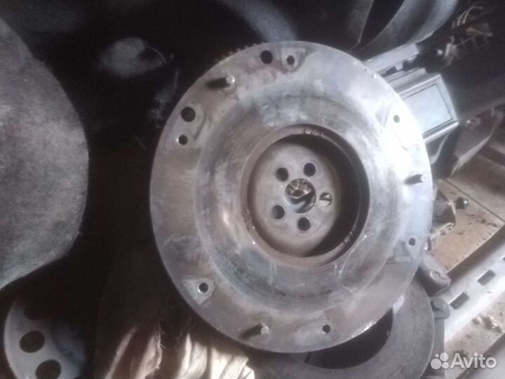 Маховик лансер 9