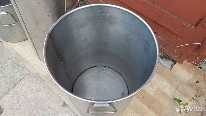 Бак из нержавеющей стали