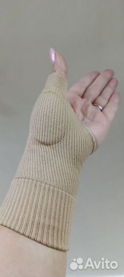 Бандаж на руку Thumb Compression Artritis Gloves