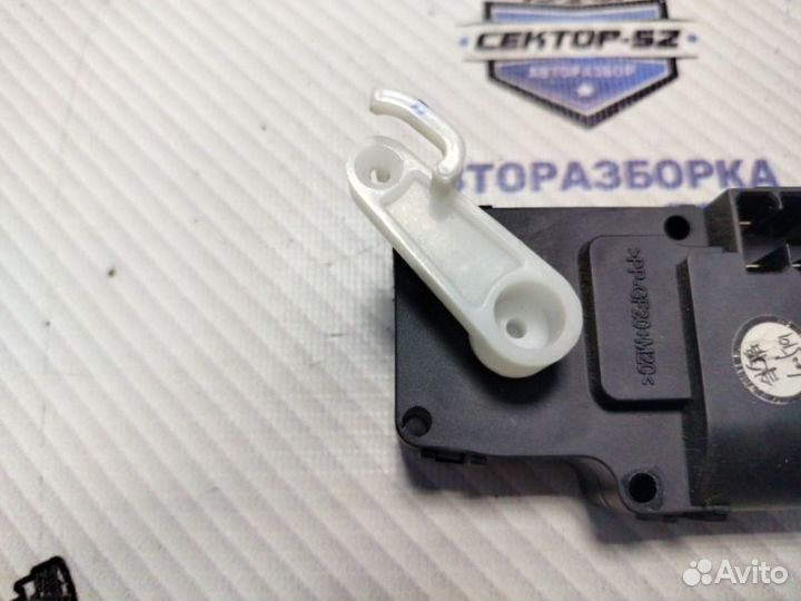 Мотор заслонки отопителя Great Wall Hover H5