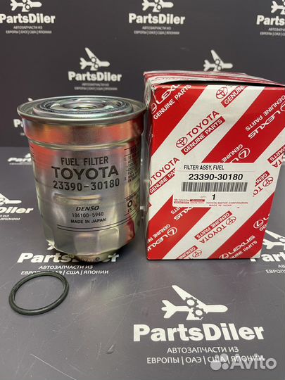 Фильтр топливный 2339030180 Toyota