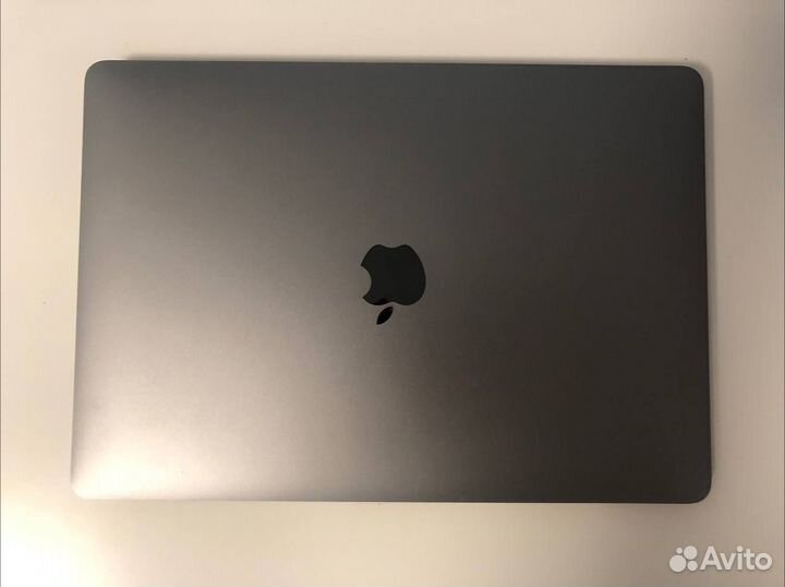 Apple MacBook Air 13 2020 m1 8/256