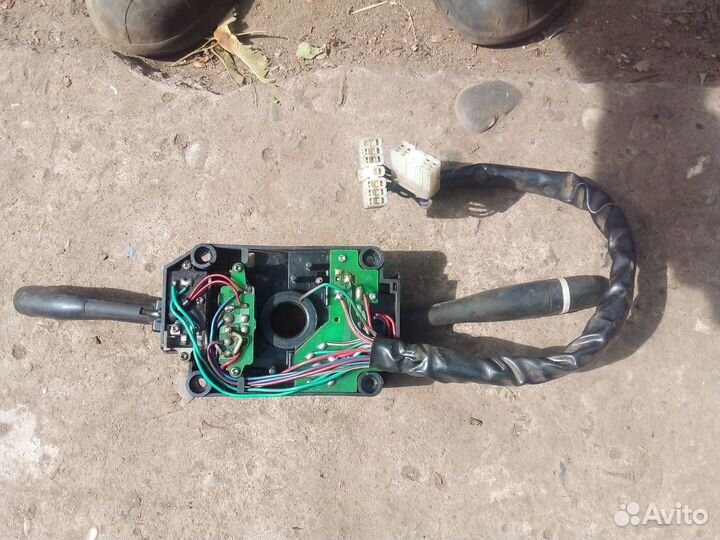 Подрулевой переключатель на баф феникс-1065.Разбор