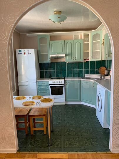 2-к. квартира, 57 м², 5/9 эт.