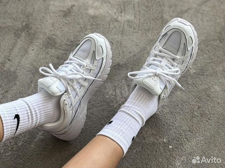 Nike p6000 white