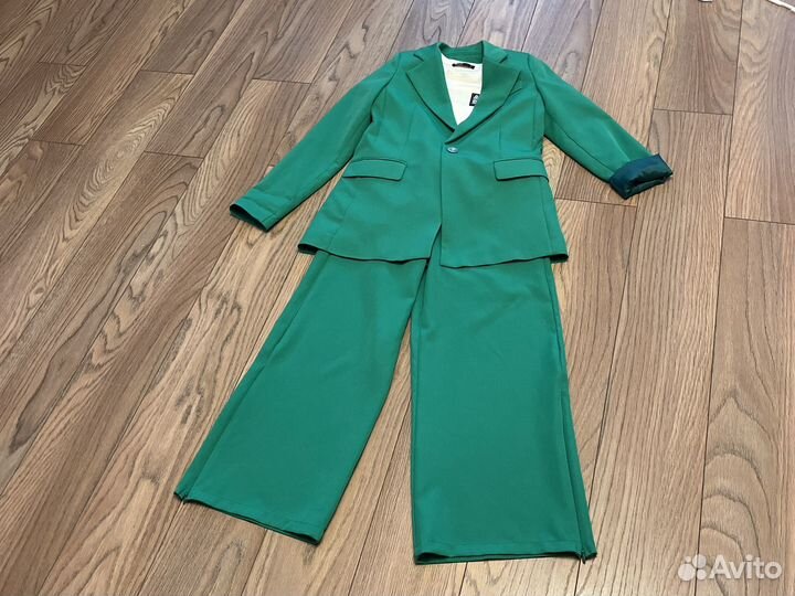 Костюм тройка для девочки рост 140