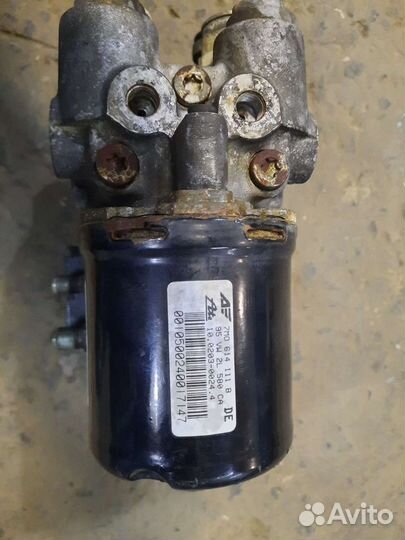 Блок ABS на VW Sharan 1