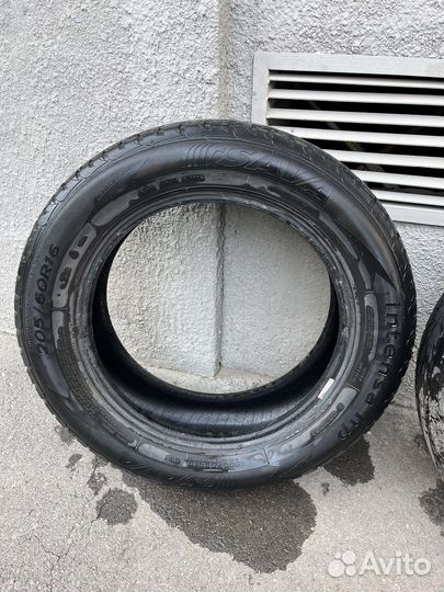Sava Intensa HP 205/60 R16