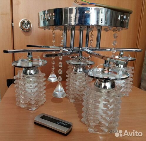 Люстра потолочная с пультом
