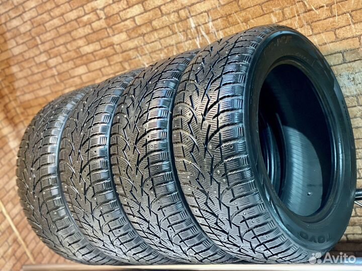 Toyo Observe G3-Ice 235/55 R17