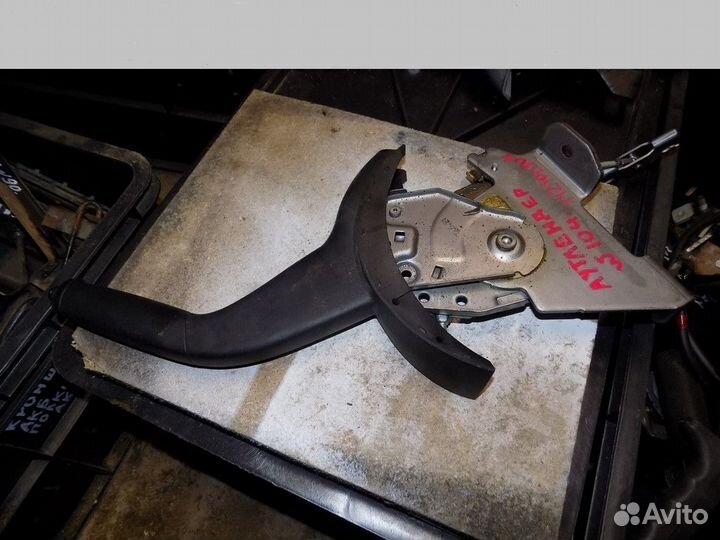 Рычаг стояночного тормоза Outlander (GF) 2012