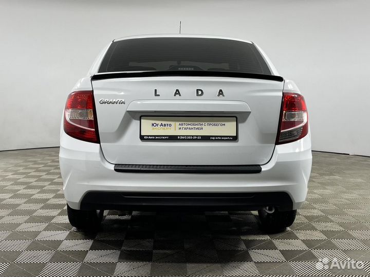 LADA Granta 1.6 МТ, 2022, 56 000 км