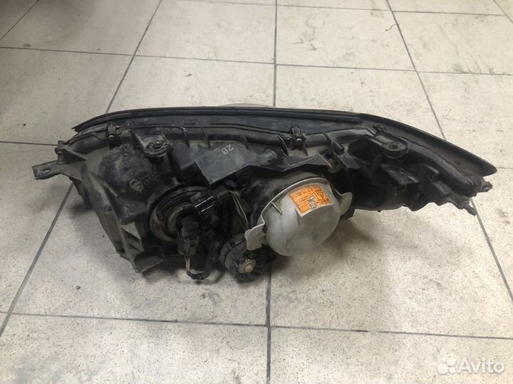 Фары subaru legacy 2004 bp