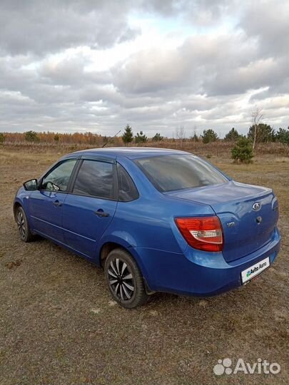 LADA Granta 1.6 МТ, 2017, 122 000 км