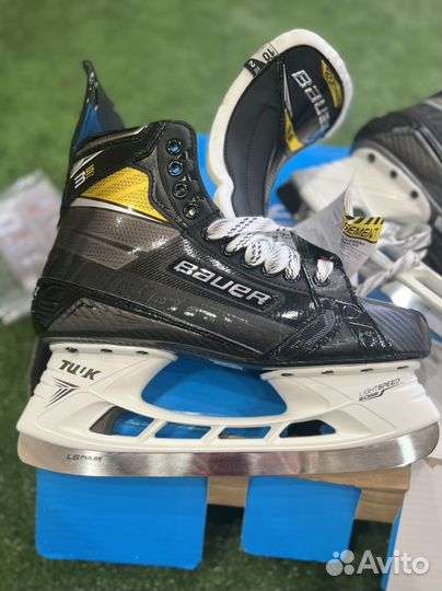 Хоккейные коньки bauer
