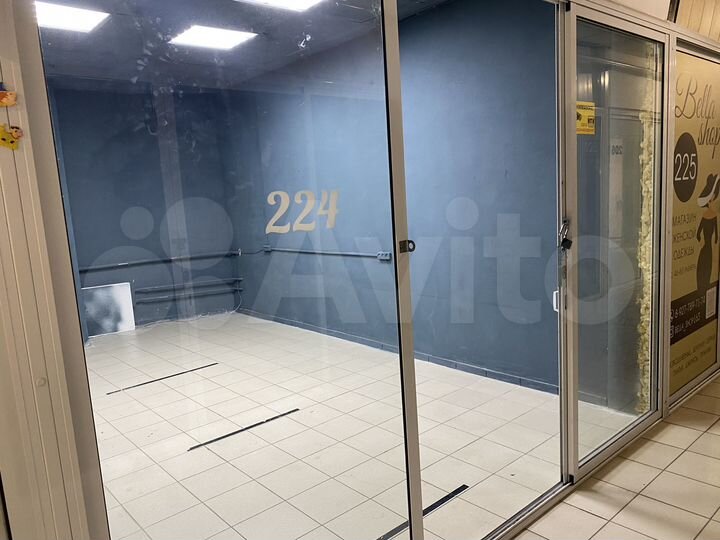 Офис за ТЦ Мадагаскар 20 м2