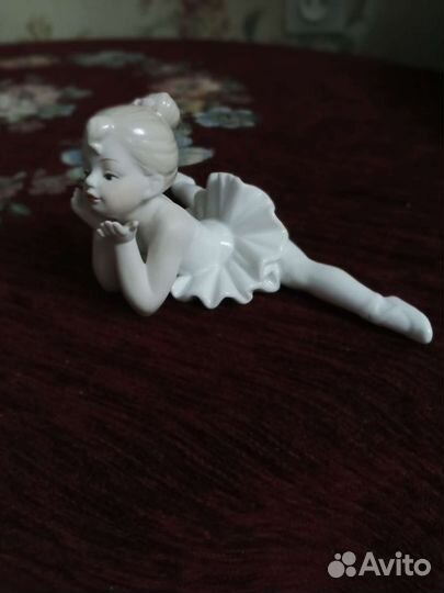 Статуэтка балерина