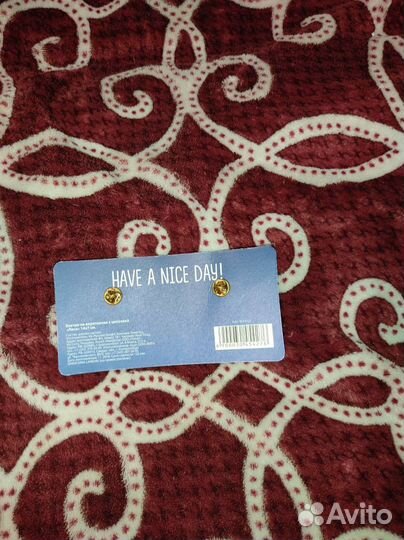 Значки на воротник