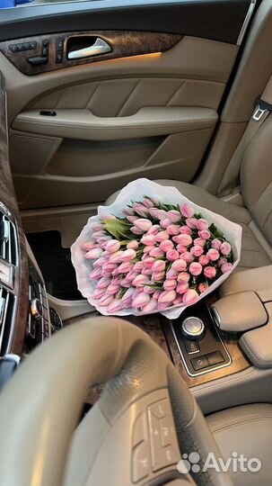 Букет из 101 тюльпана (розовый)