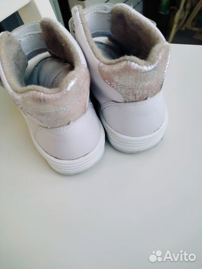 Ботинки демисезон. для девочки, натурал.кожа 32 р