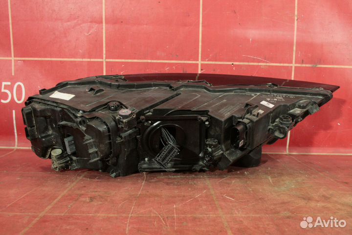 Фара левая Audi Q7/SQ7