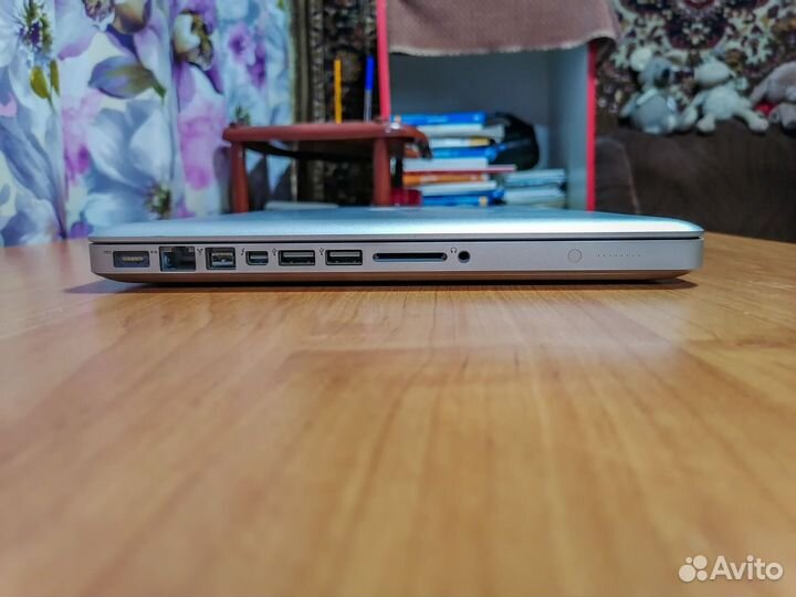 MacBook Pro 13 (i5, 16gb, 500hdd)