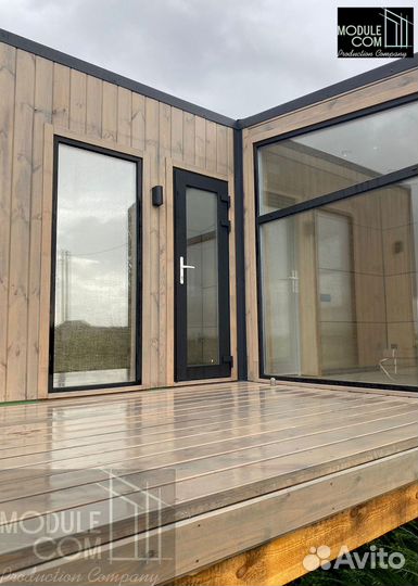Модульный дом с открытой террасой