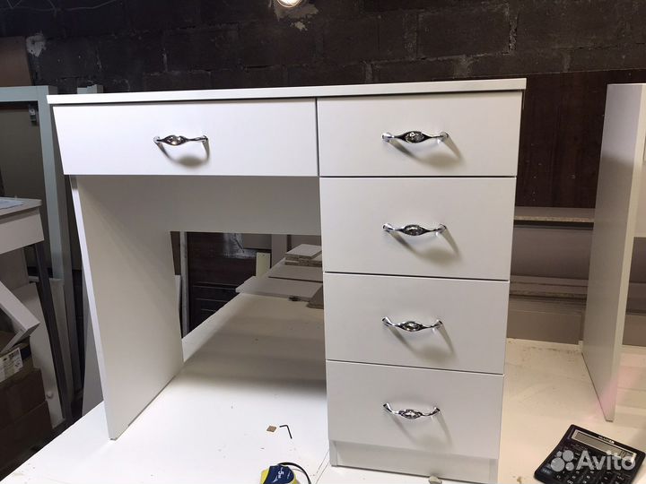 Зеркало трельяж с лампочками