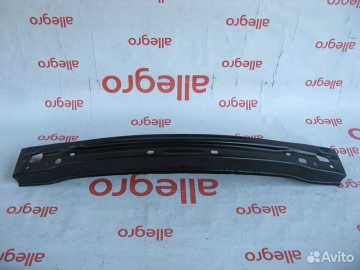 Усилитель переднего бампера Toyota Camry V70 2017+